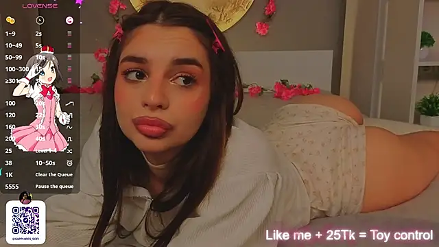 LauraHansil's cam snapshot