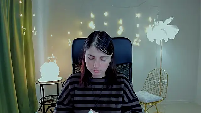 MartaEdams's cam snapshot