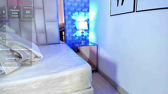 Priscila_Bell's cam snapshot