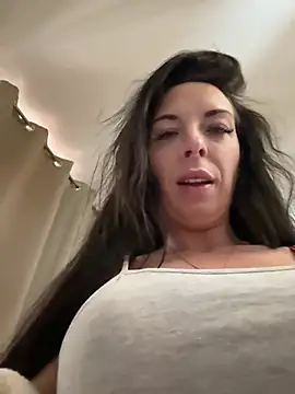 Almmaxxxx live sex cam