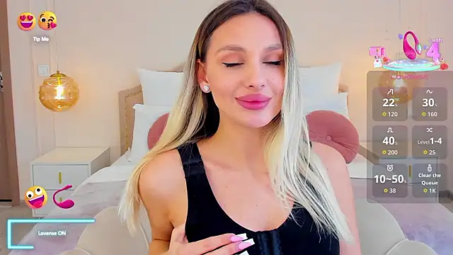 MissLoou's cam snapshot