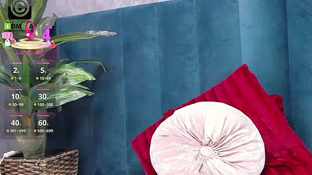 Roxie_Anne's cam snapshot