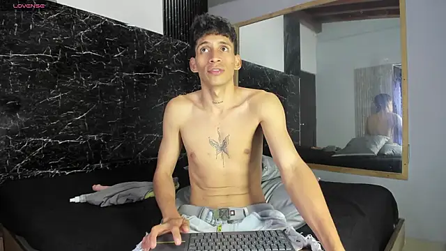 Emer_santos's cam snapshot