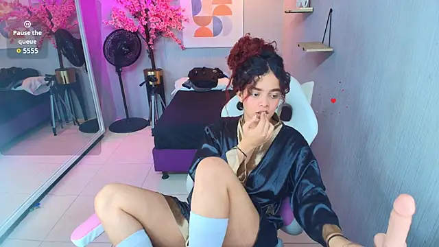 Maggy_t18's cam snapshot