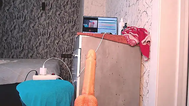 Simplegirl1997's cam snapshot