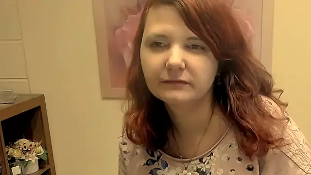 TwoBigSuns's cam snapshot