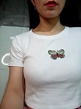 Vyvvyy69's cam snapshot