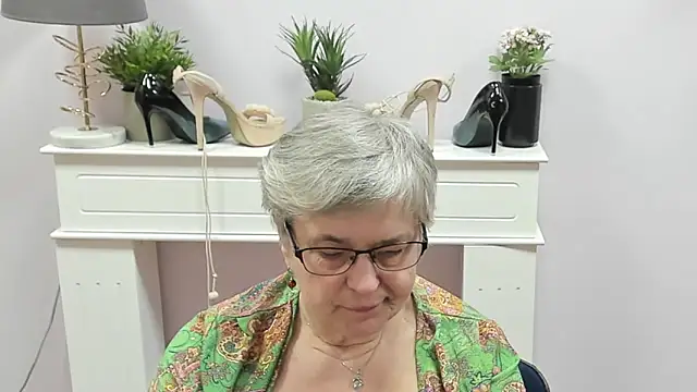 IrisDream's cam snapshot