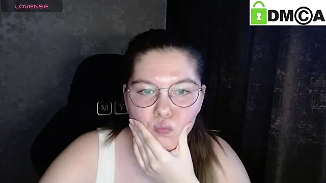 holy_michela's cam snapshot