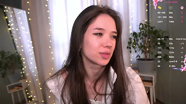 tinyanie's cam snapshot