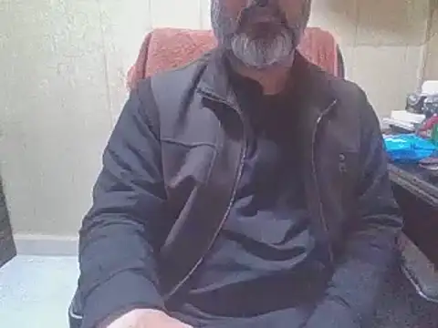 hairymaster95's cam snapshot