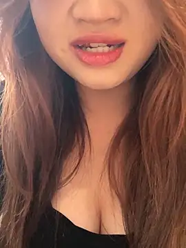 let_me_strip's cam snapshot