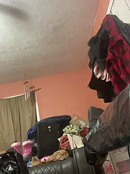 icanbeyourplaytoy's cam snapshot