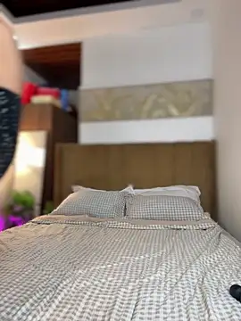 Bombshell_Rebbecca live sex cam