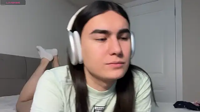 HeyAlena live sex cam