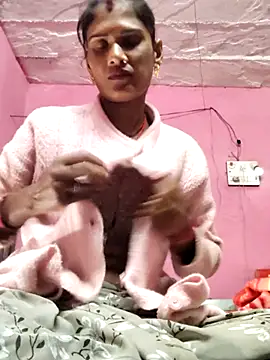 Love_bhabi's cam snapshot