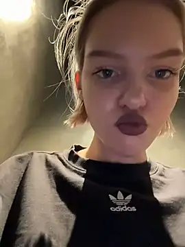 AshleyMur's cam snapshot