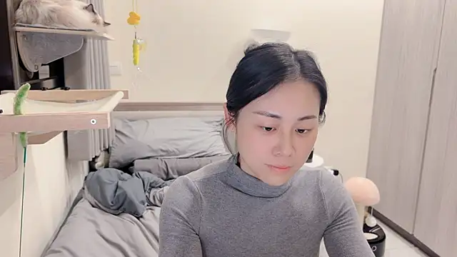 BabyOneDaily's cam snapshot