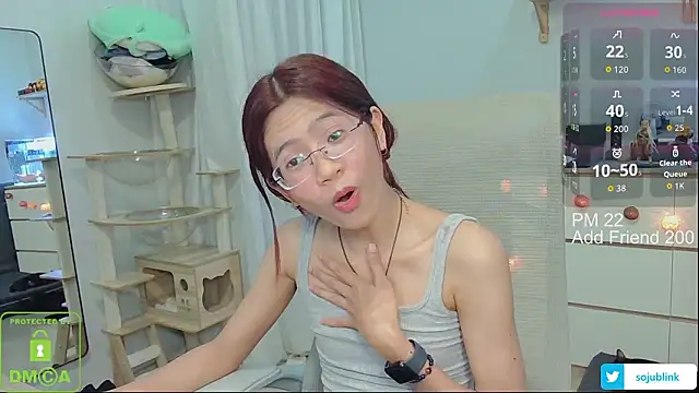 littlemiilk's cam snapshot