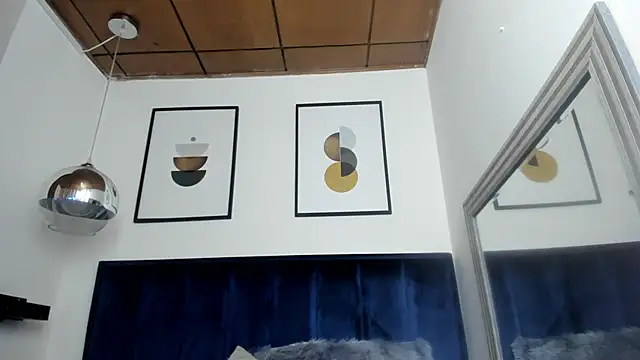 Alaia_Carter's cam snapshot