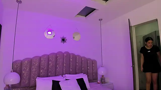 Amy_Ferreira's cam snapshot