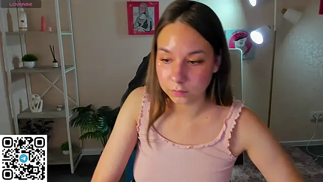 Al1ice_Moures's cam snapshot