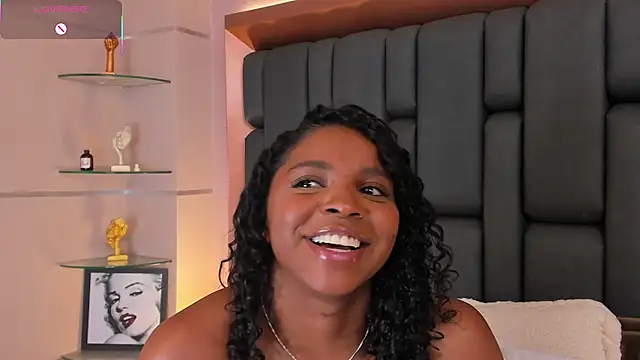 LisaMendez's cam snapshot