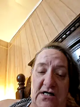 FunandFriskylady's cam snapshot