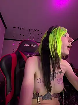 alicewonder09's cam snapshot