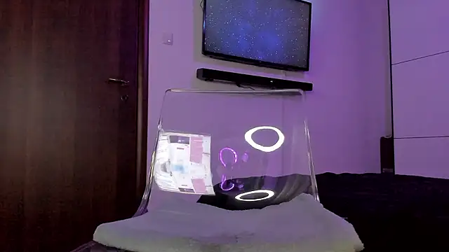 Bri4anna's cam snapshot