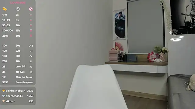 Yena-little live sex cam