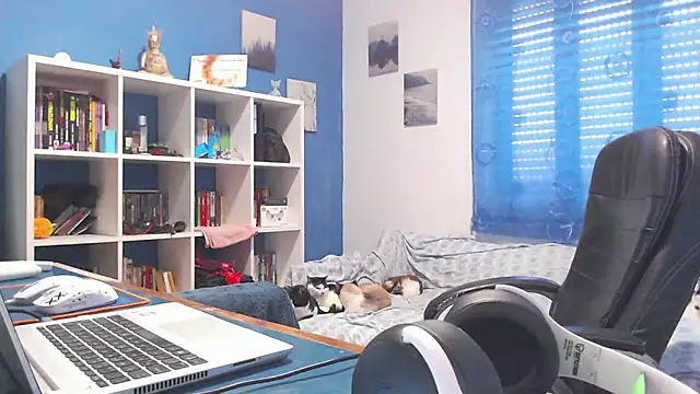 ravingr4d4's cam snapshot