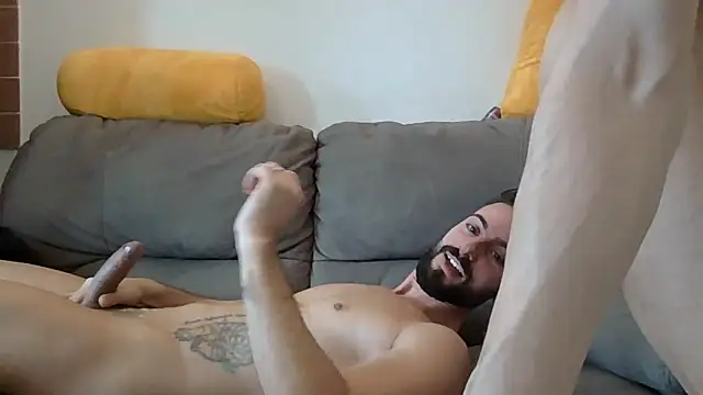 Amicisegreti live sex cam