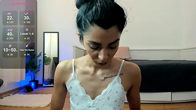 ReneeVoss's cam snapshot