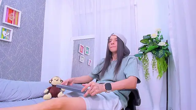 ViictoriiaSaenz's cam snapshot