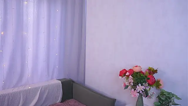 ElyseMangina's cam snapshot