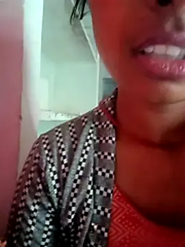 Arti_hot44A's cam snapshot