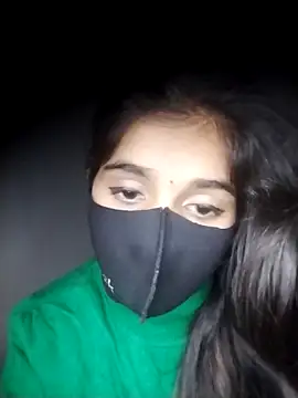 Sexey-Puja's cam snapshot