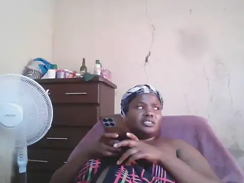 sexybigboobz's cam snapshot