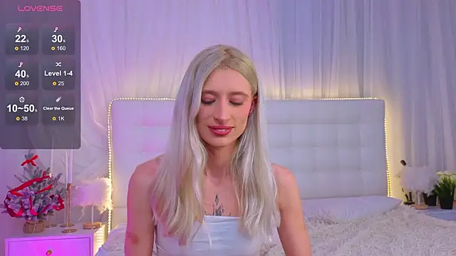 Monica_Leen's cam snapshot