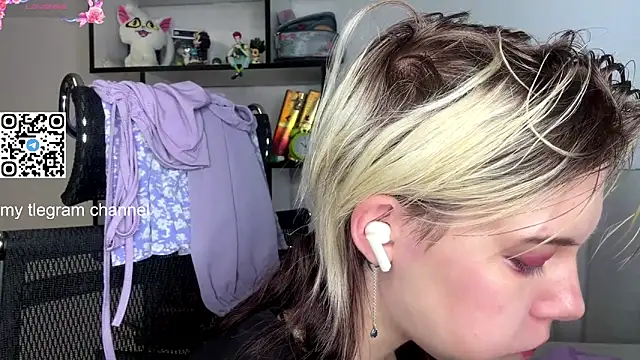 EngelAlman's cam snapshot