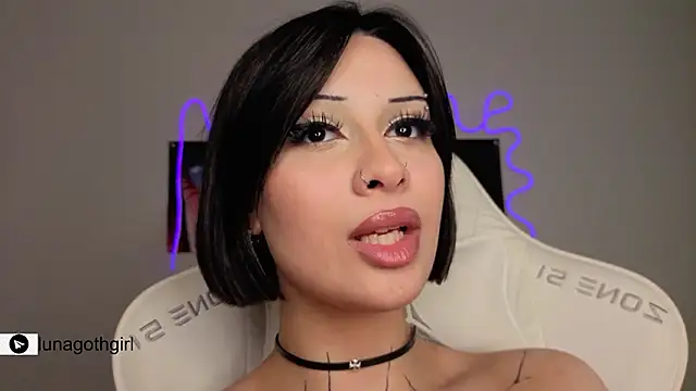 IamLuna2006 live sex cam