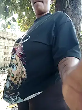 Broan_me's cam snapshot