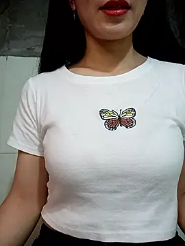 Vyvvyy69's cam snapshot