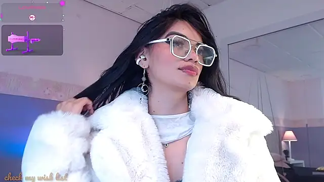 Emerald_gh's cam snapshot