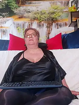 QueenPammy1's cam snapshot