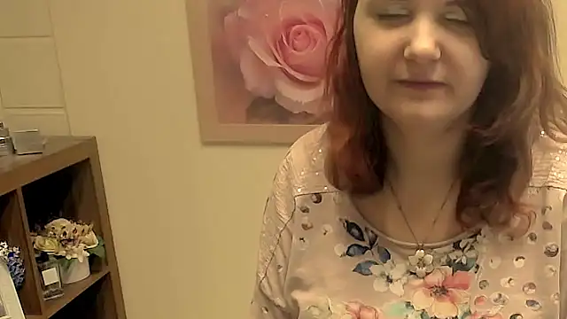 TwoBigSuns's cam snapshot