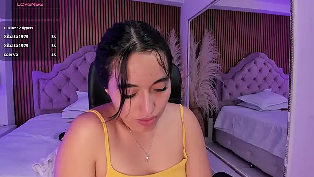 Starbutterflyy_'s cam snapshot