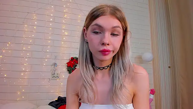 Blondy_Fina live sex cam