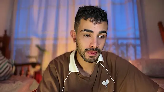 juancho_hairy live sex cam